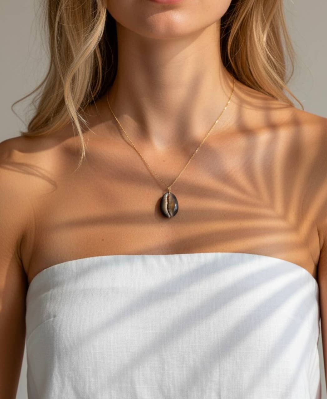 Snakehead Cowrie Gold Necklace
