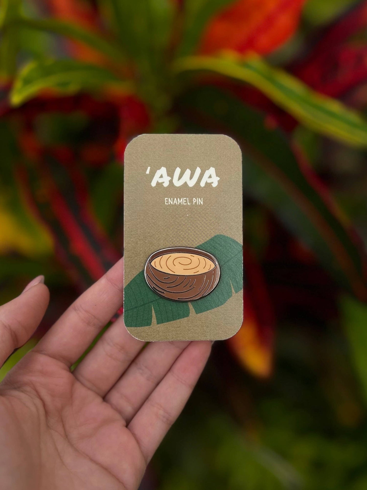 ʻAwa (Kava) Cultural Enamel Pin – Native Hawaiian Design