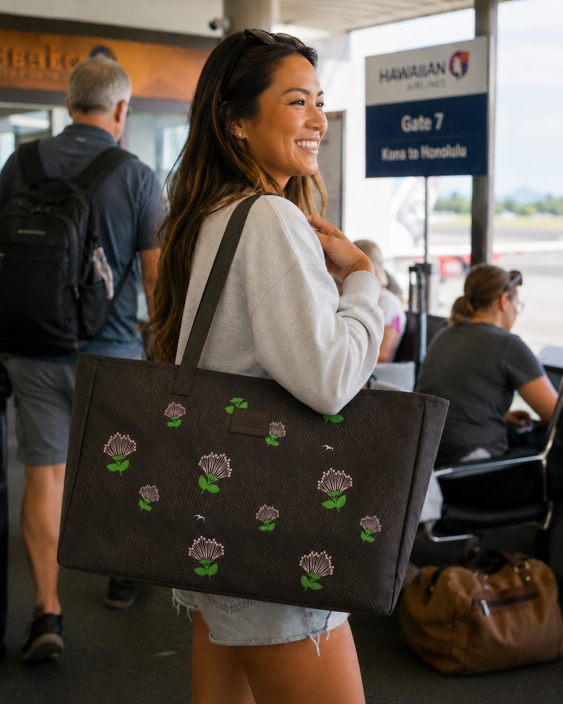 ʻŌhiʻa Lehua Collection Canvas Supah Large Tote & Pouch Set - Arrives August 1st!
