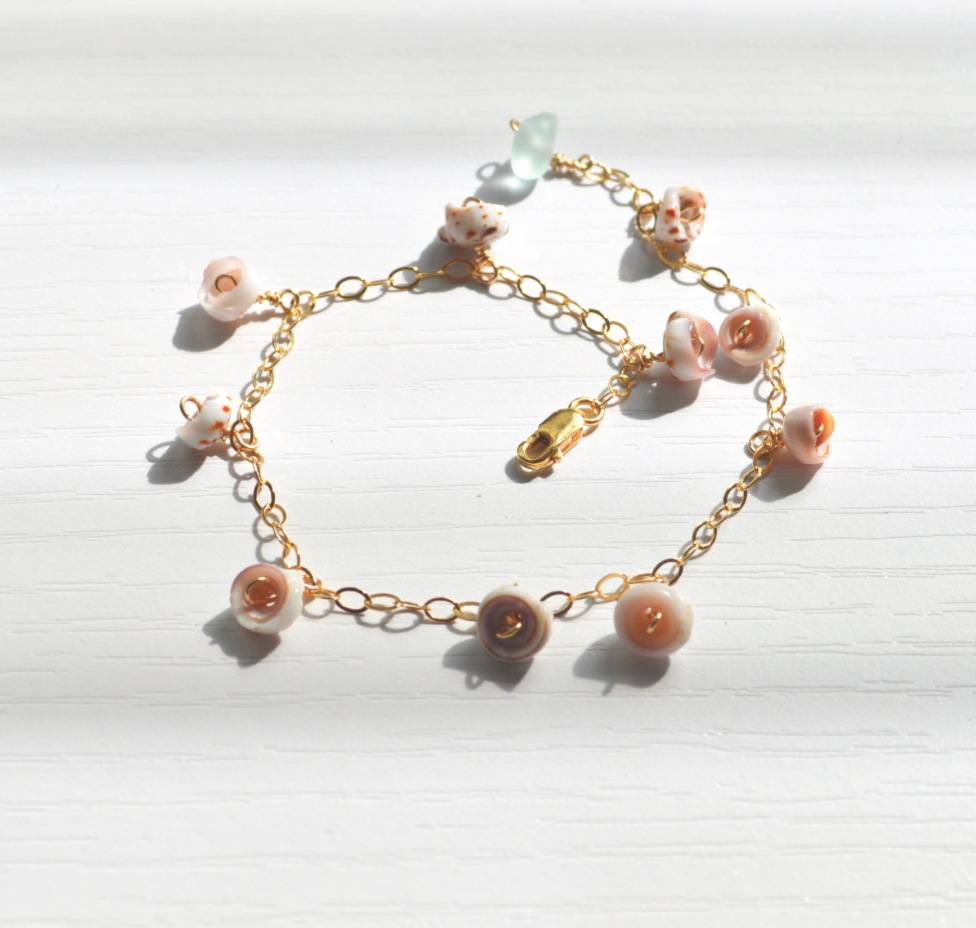 Puka Shell Chain Bracelet