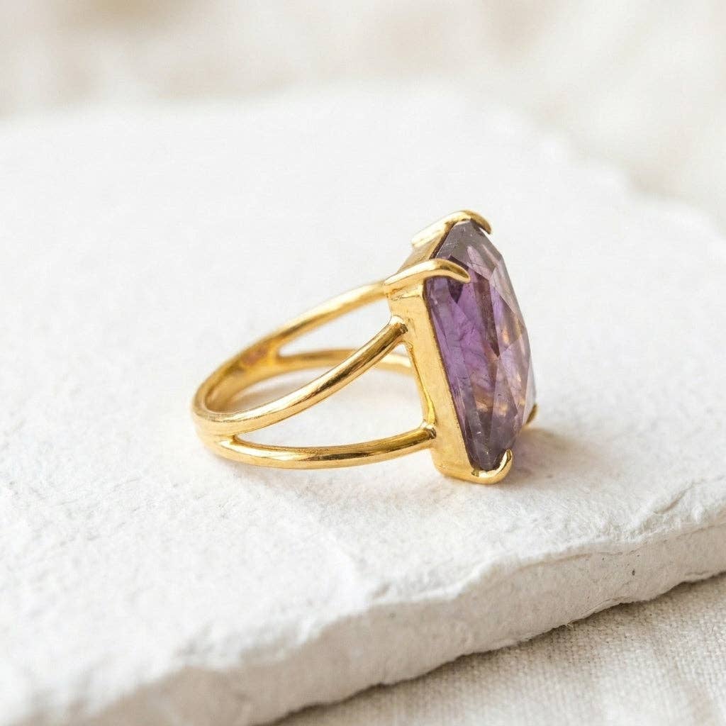 Royal Glow Amethyst Ring