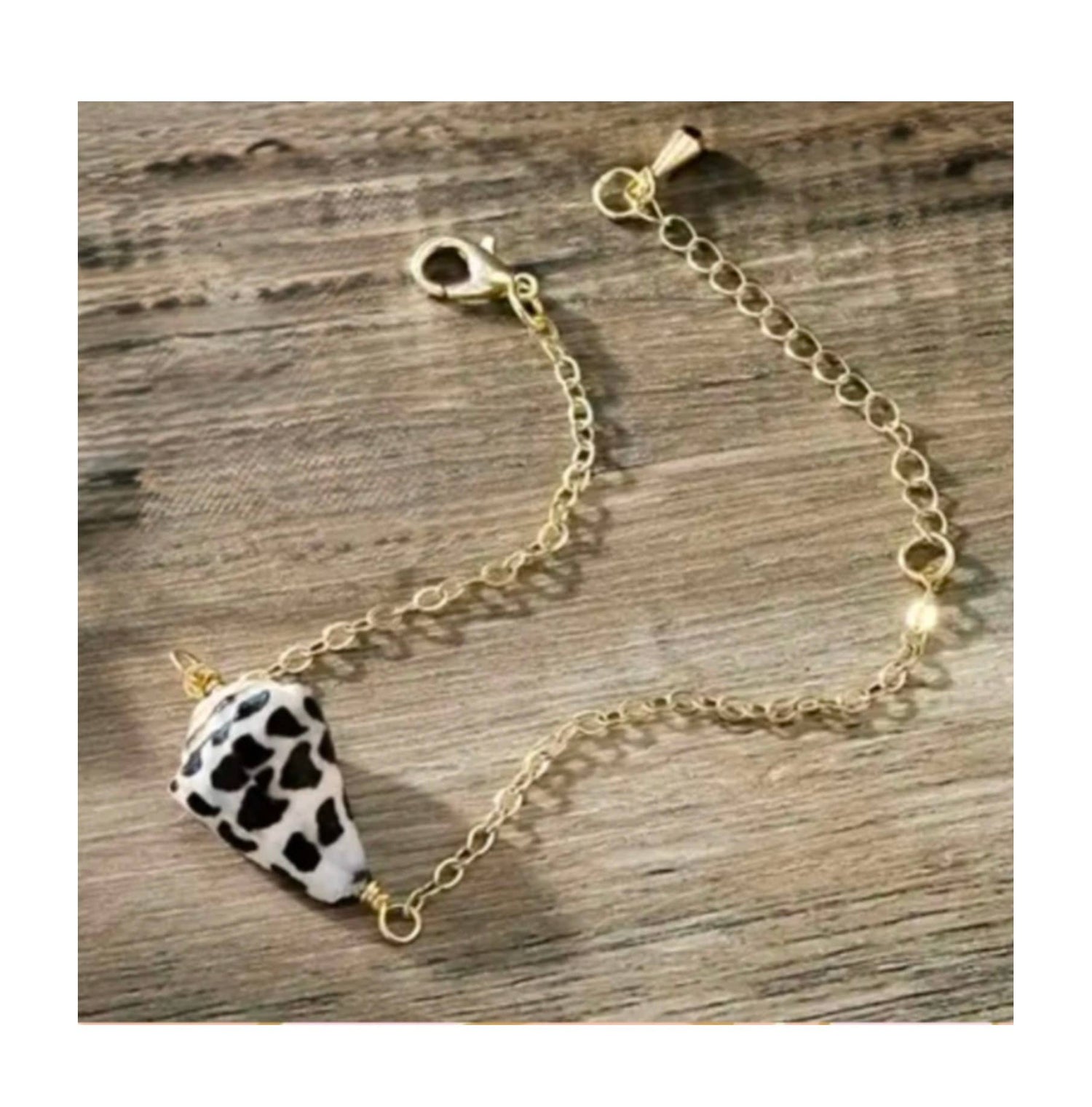 Hebrew Cone Gold Bracelet 