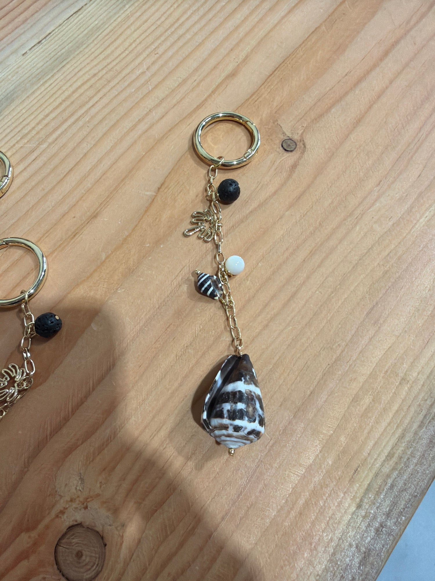 Hebrew shell keychain